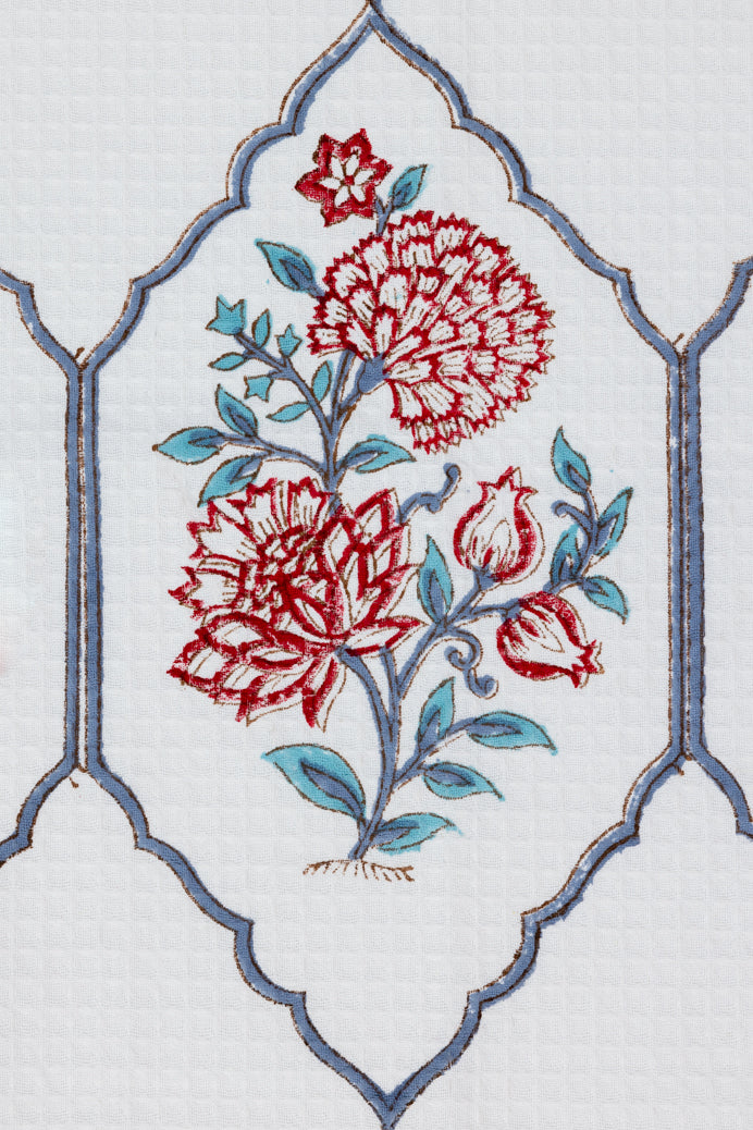 منشفة حمام بنقشة الوافل مطبوعة يدوياً