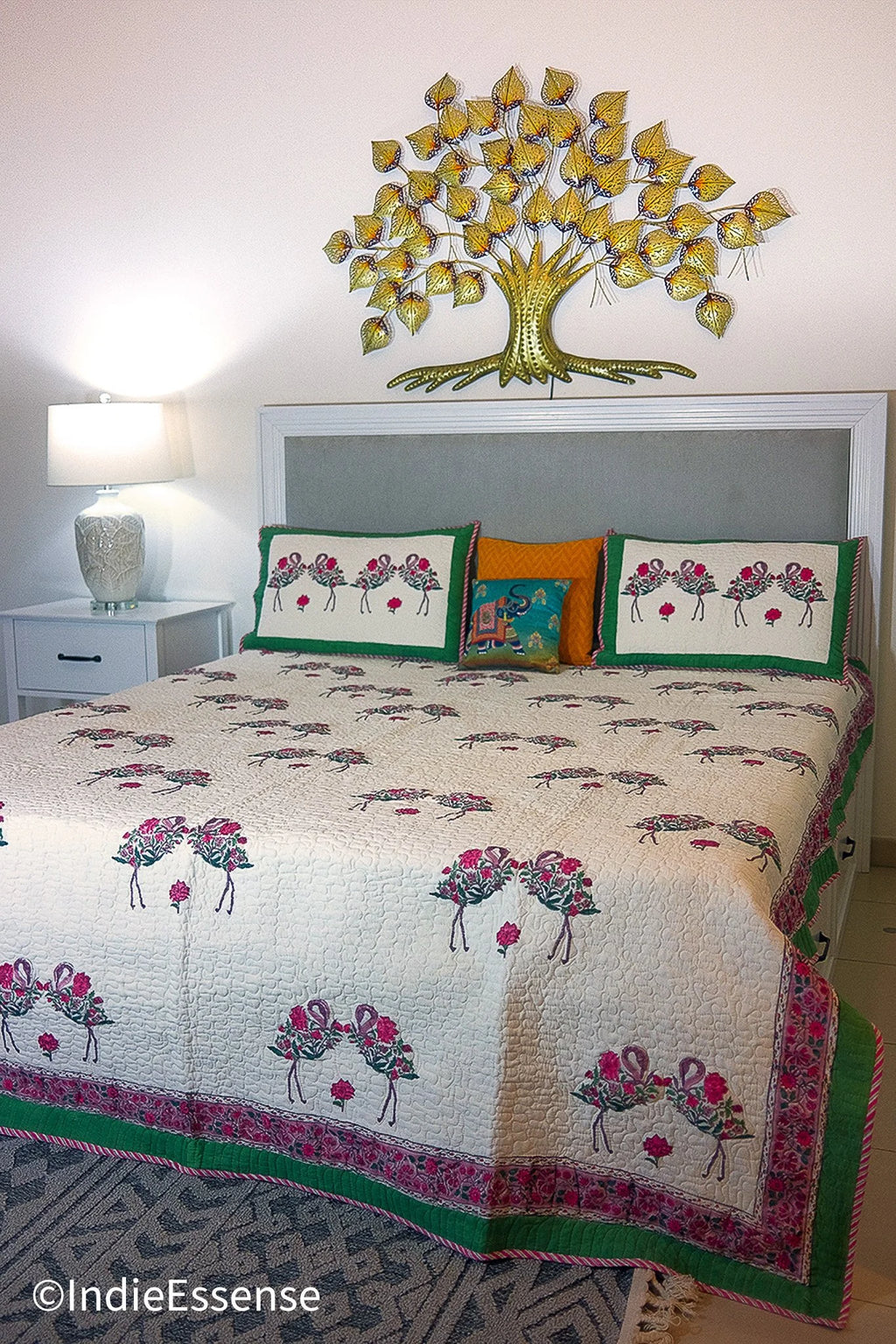 لحاف مطبوع يدويًا (ذو وجهين) - ورود حمراء