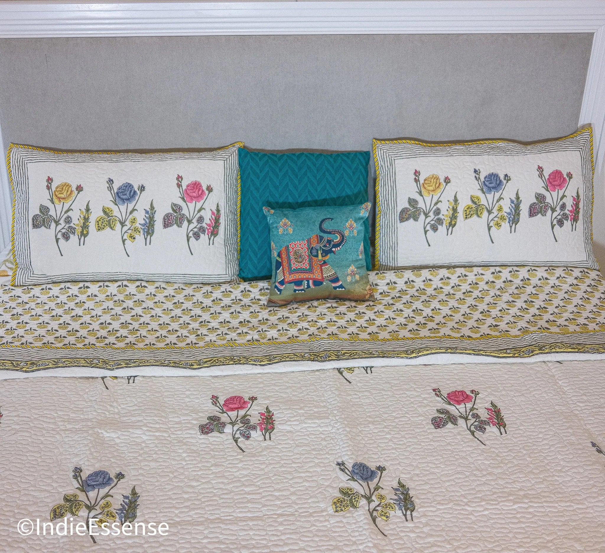 Handblock Printed (Reversible) Quilt - Yellow Roses