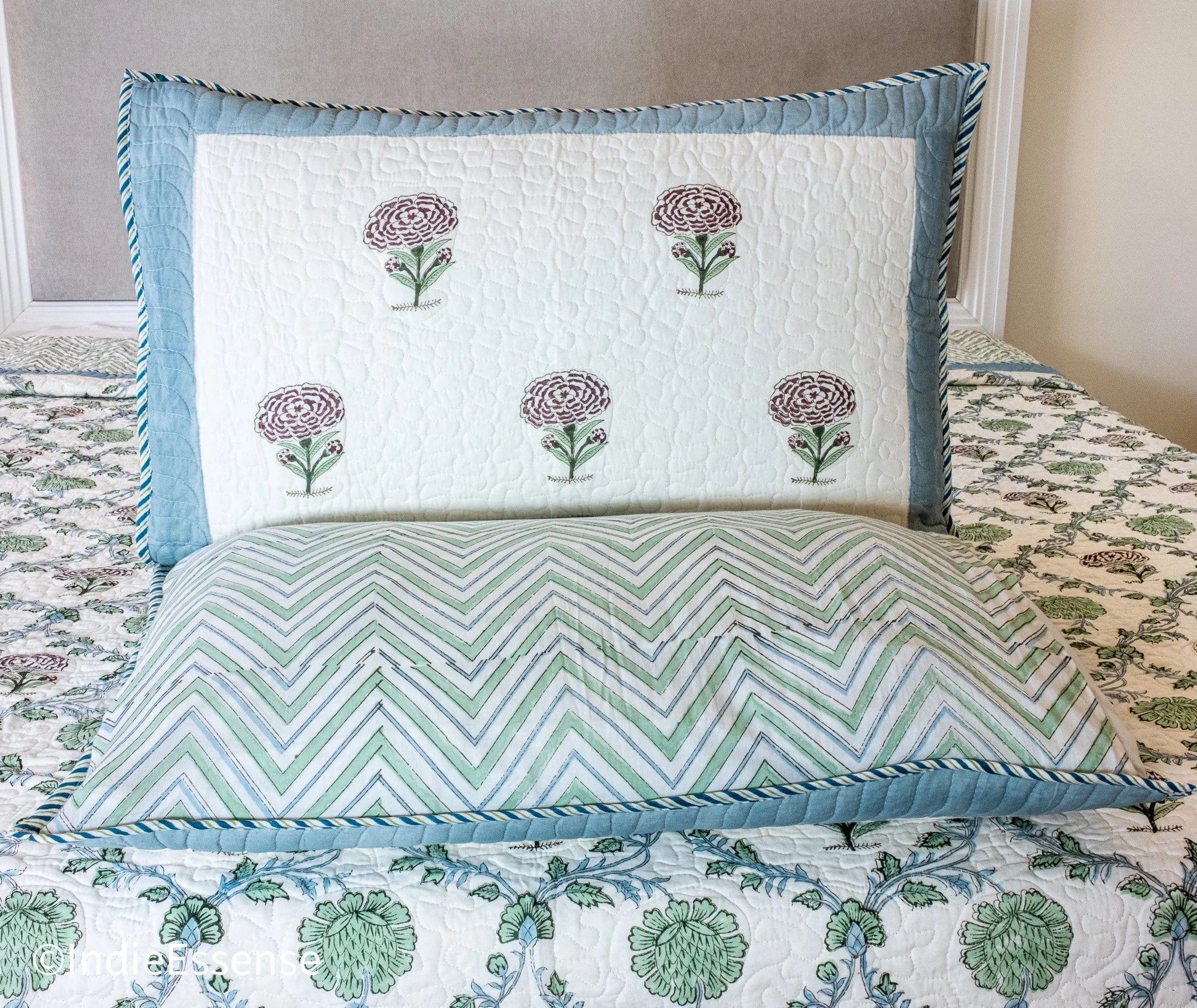 Handblock Printed (Reversible) Quilt - Floral Blue Green