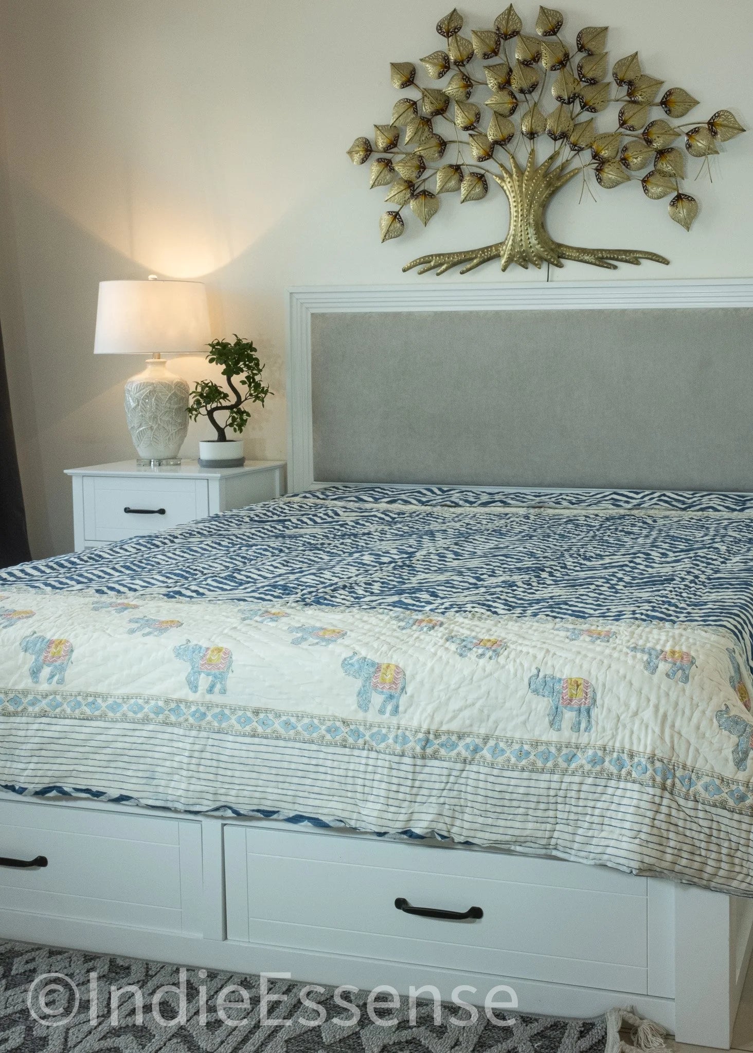 Handblock Print (Reversible) Mulmul Quilt - Blue Elephant