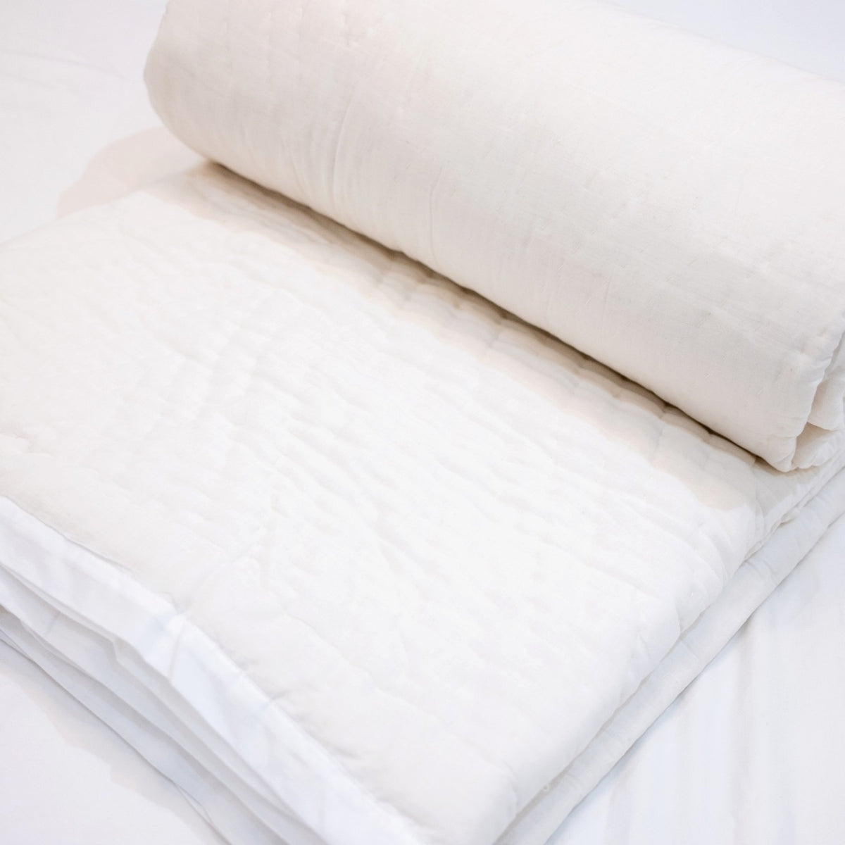 White Muslin Razai
