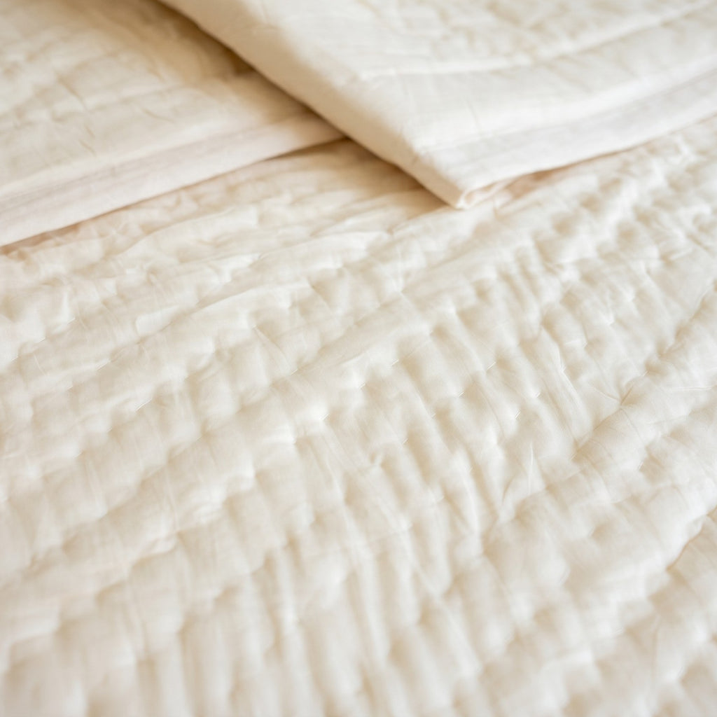 Beige Muslin Razai
