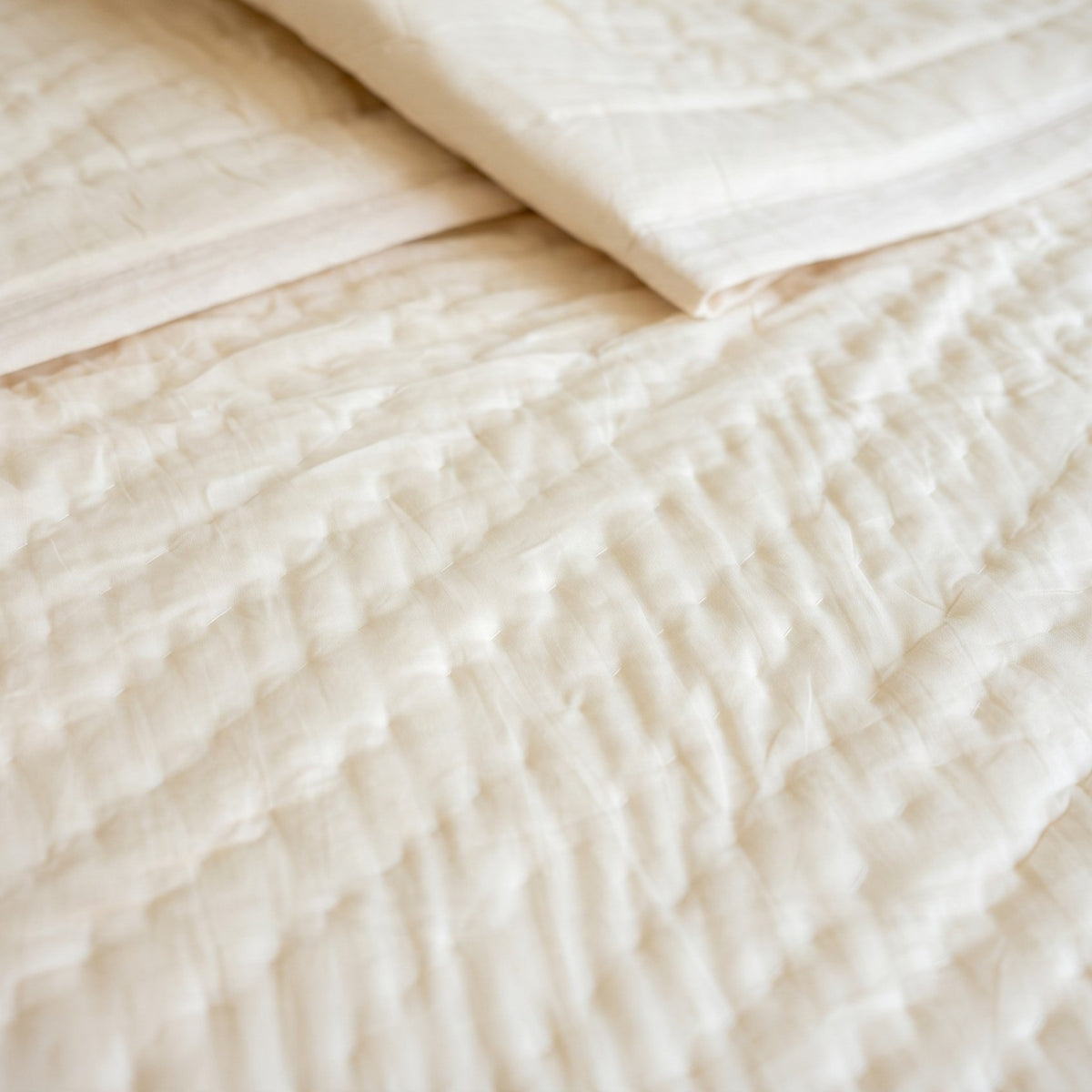 Beige Muslin Razai