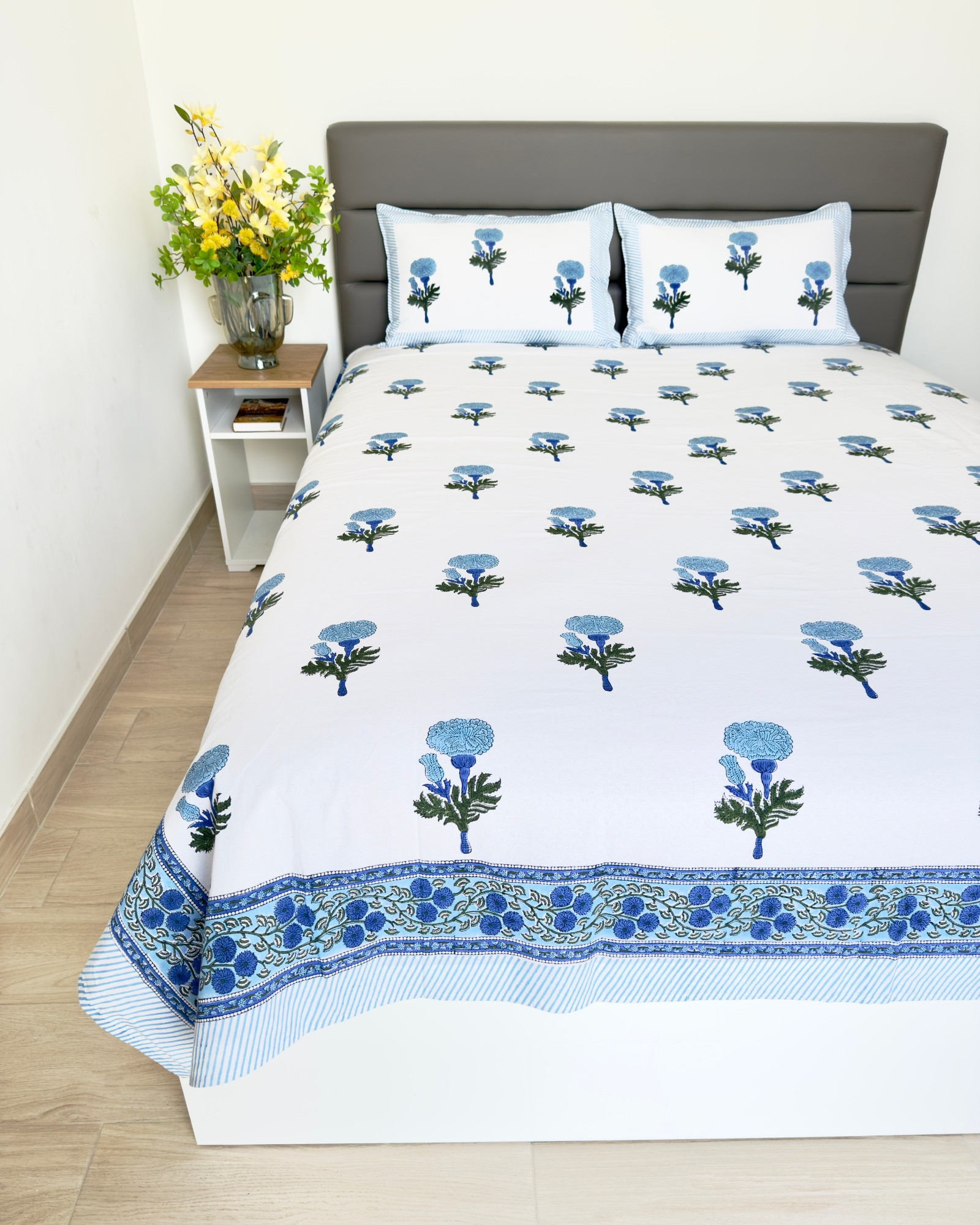 Blue Floral South Cotton Bedsheet