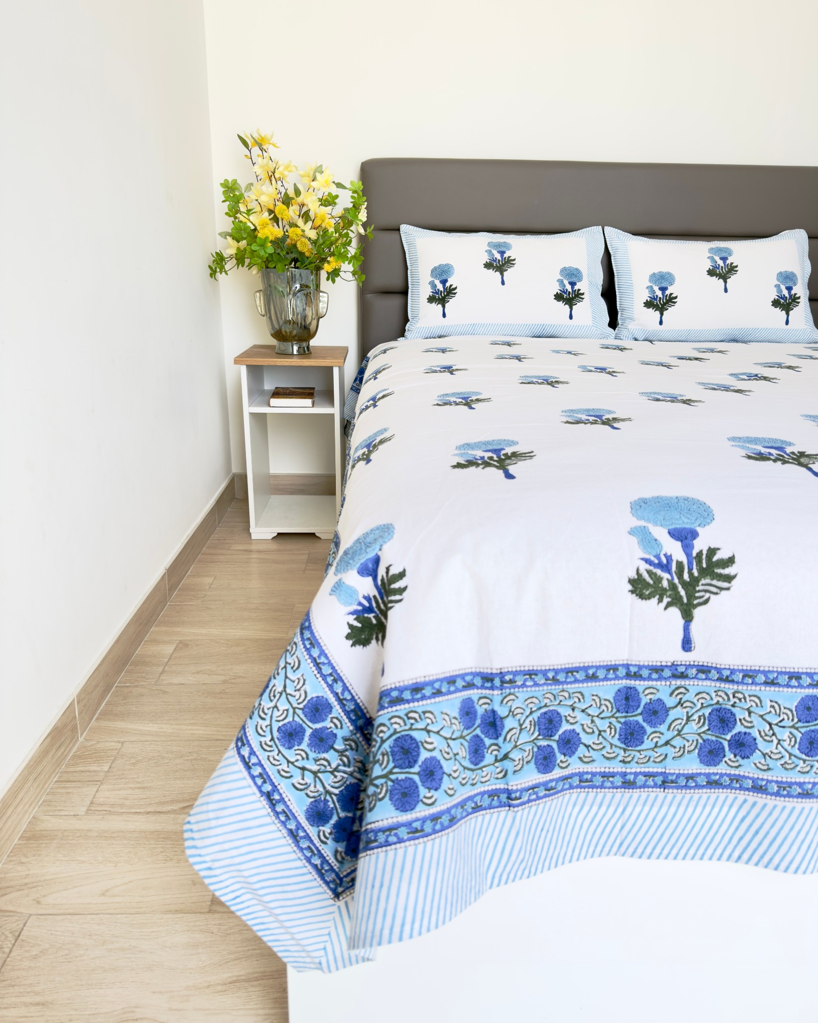 Blue Floral South Cotton Bedsheet