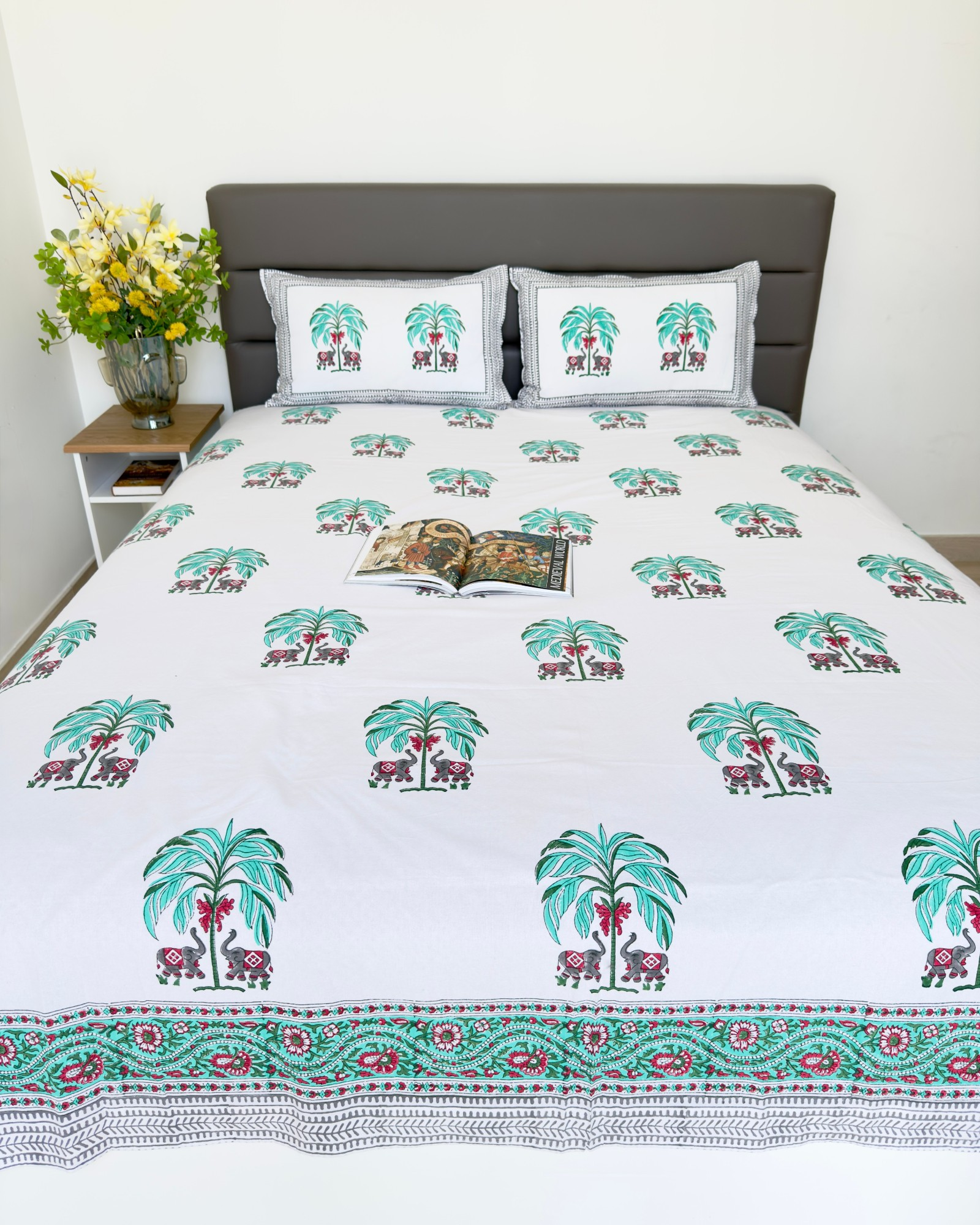 Green Palm Tree and Elephant South Cotton Bedsheet