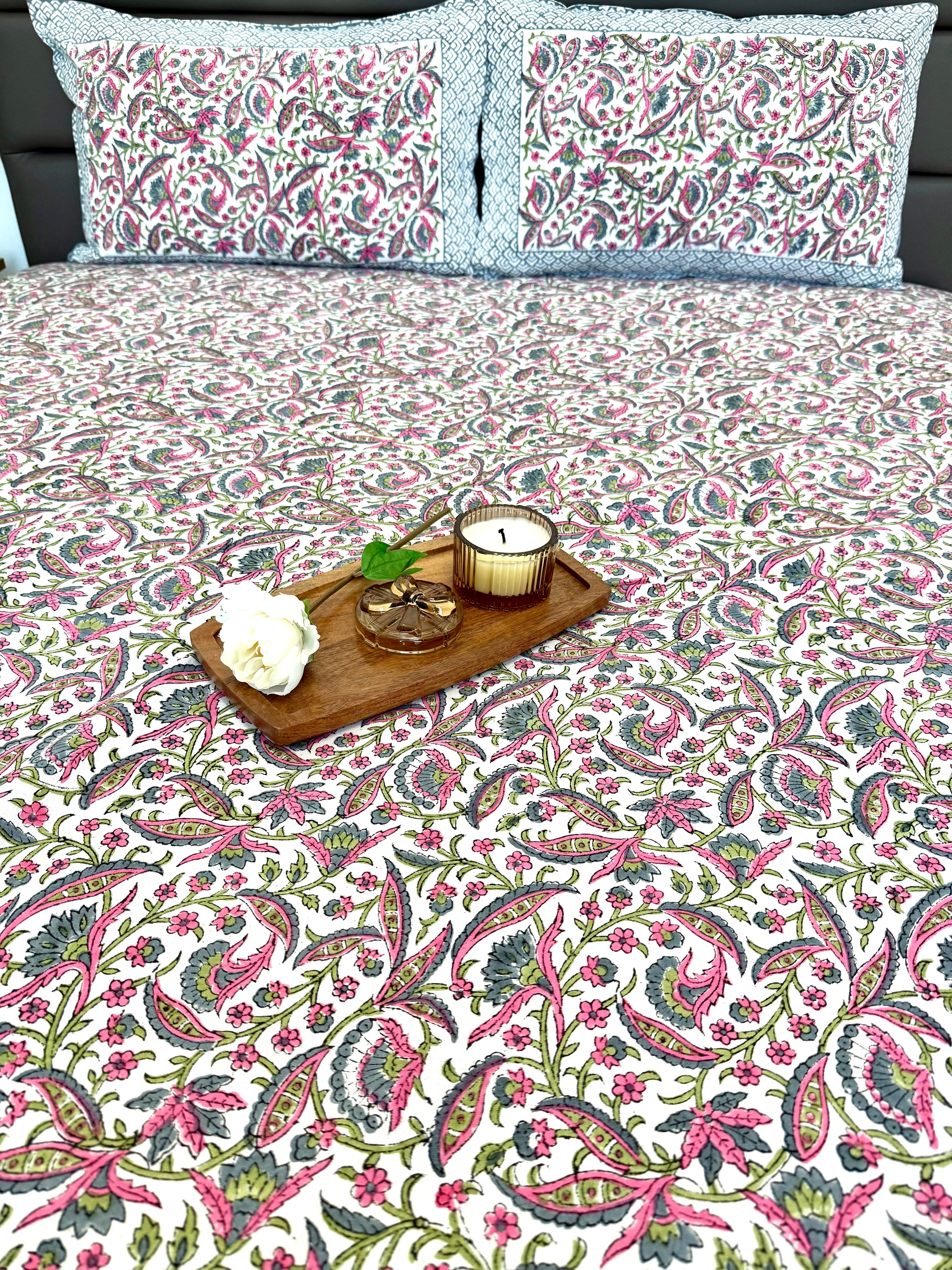 Multicolor South Cotton Bedsheet