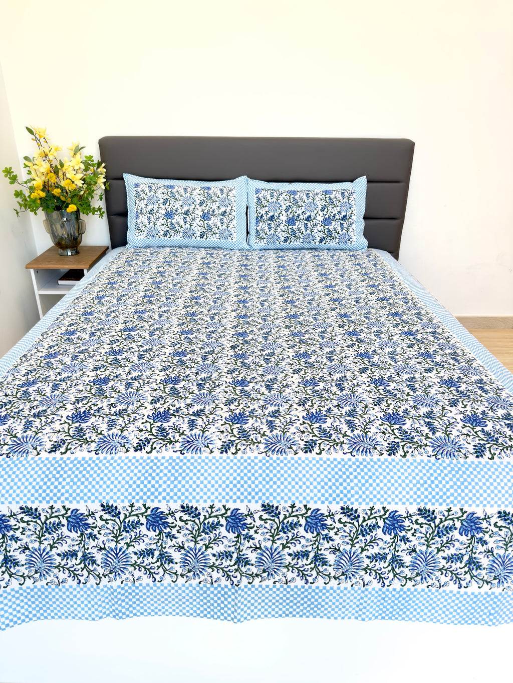 Blue Floral South Cotton Bedsheet