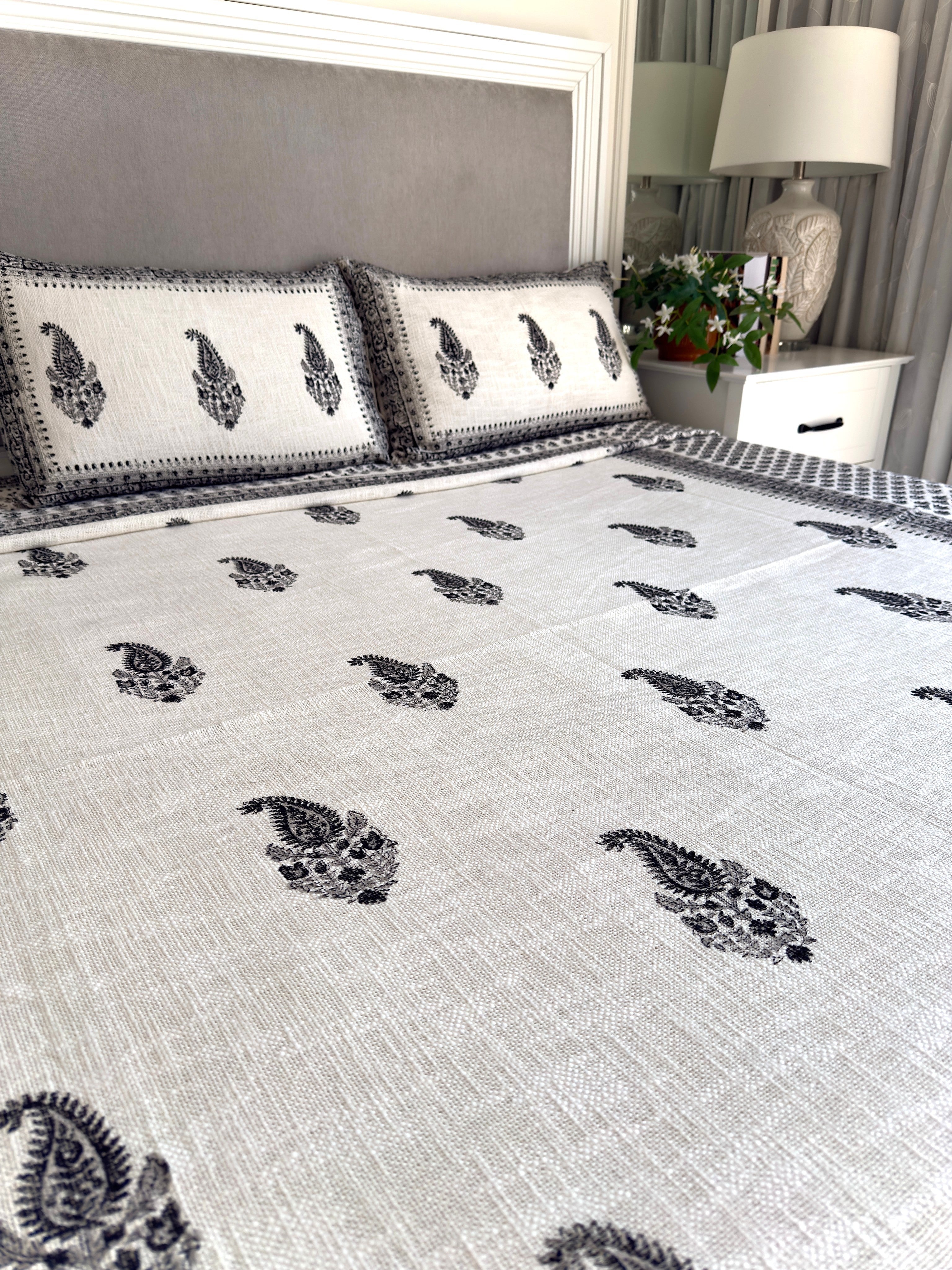 Black and White Handblock Printed Jute Bed Cover