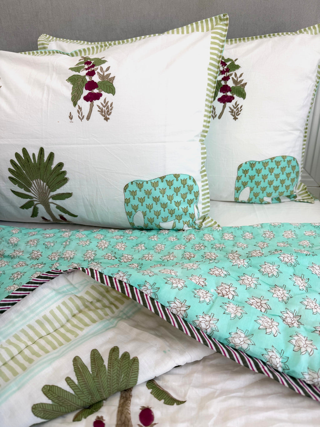 Handblock Print (Reversible) Mulmul Quilt – Green Palm and Elephant