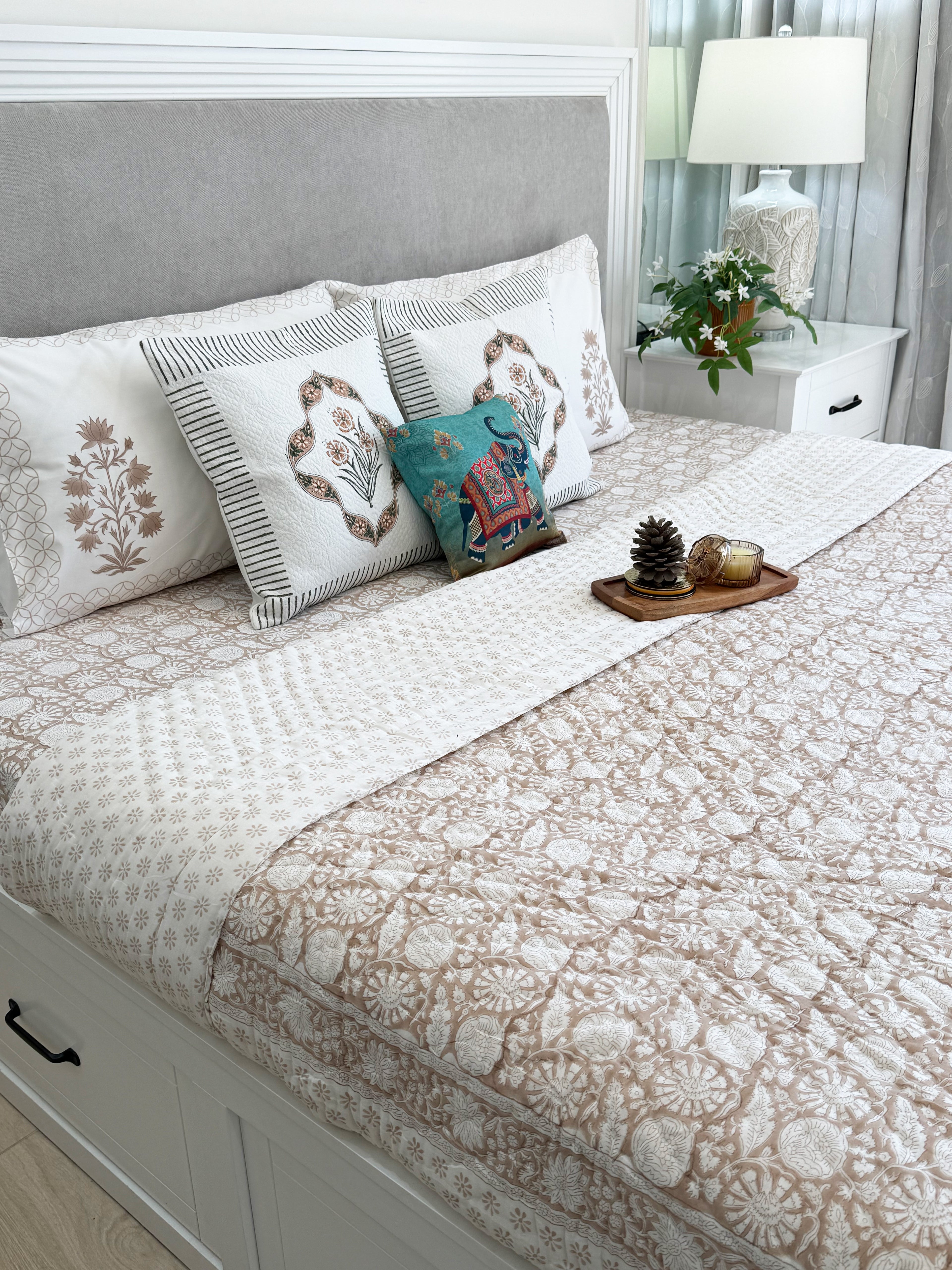 Handblock Print (Reversible) Mulmul Quilt – Beige