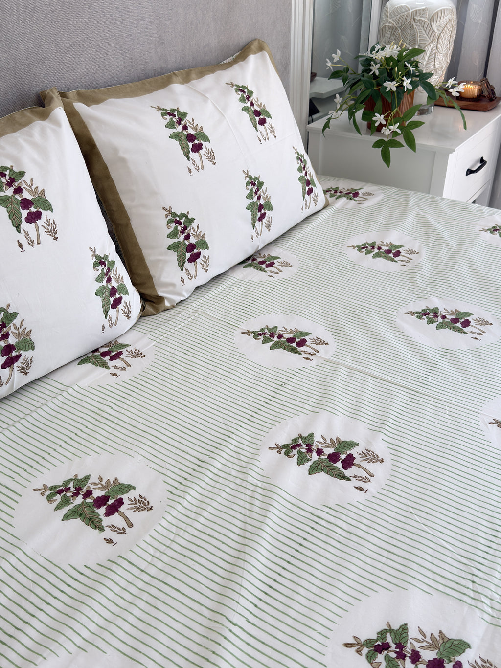 Verdant Bedsheet