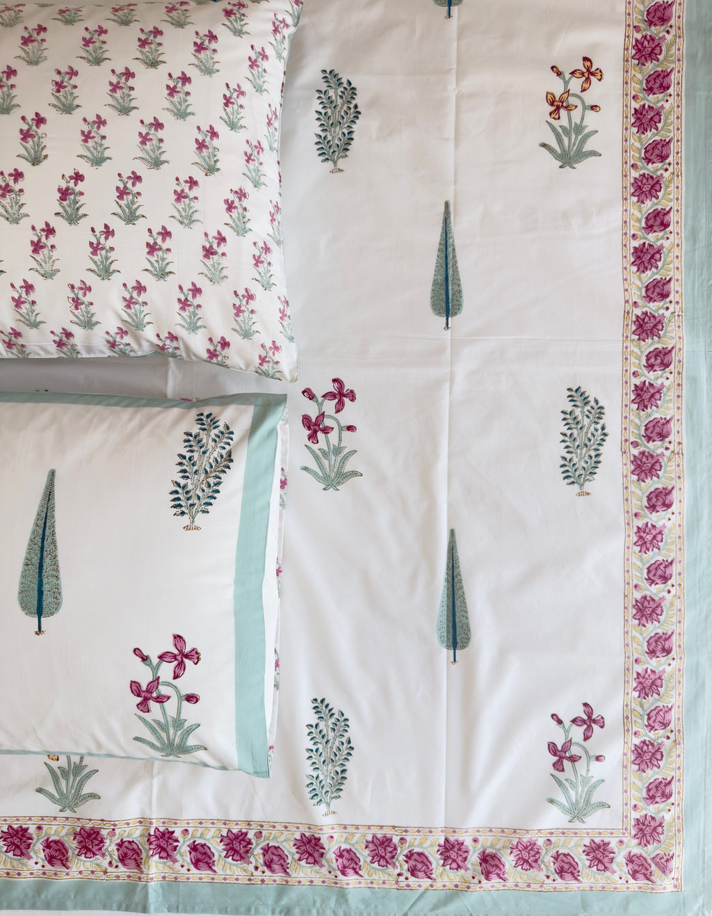 Gulnaar Bedsheet