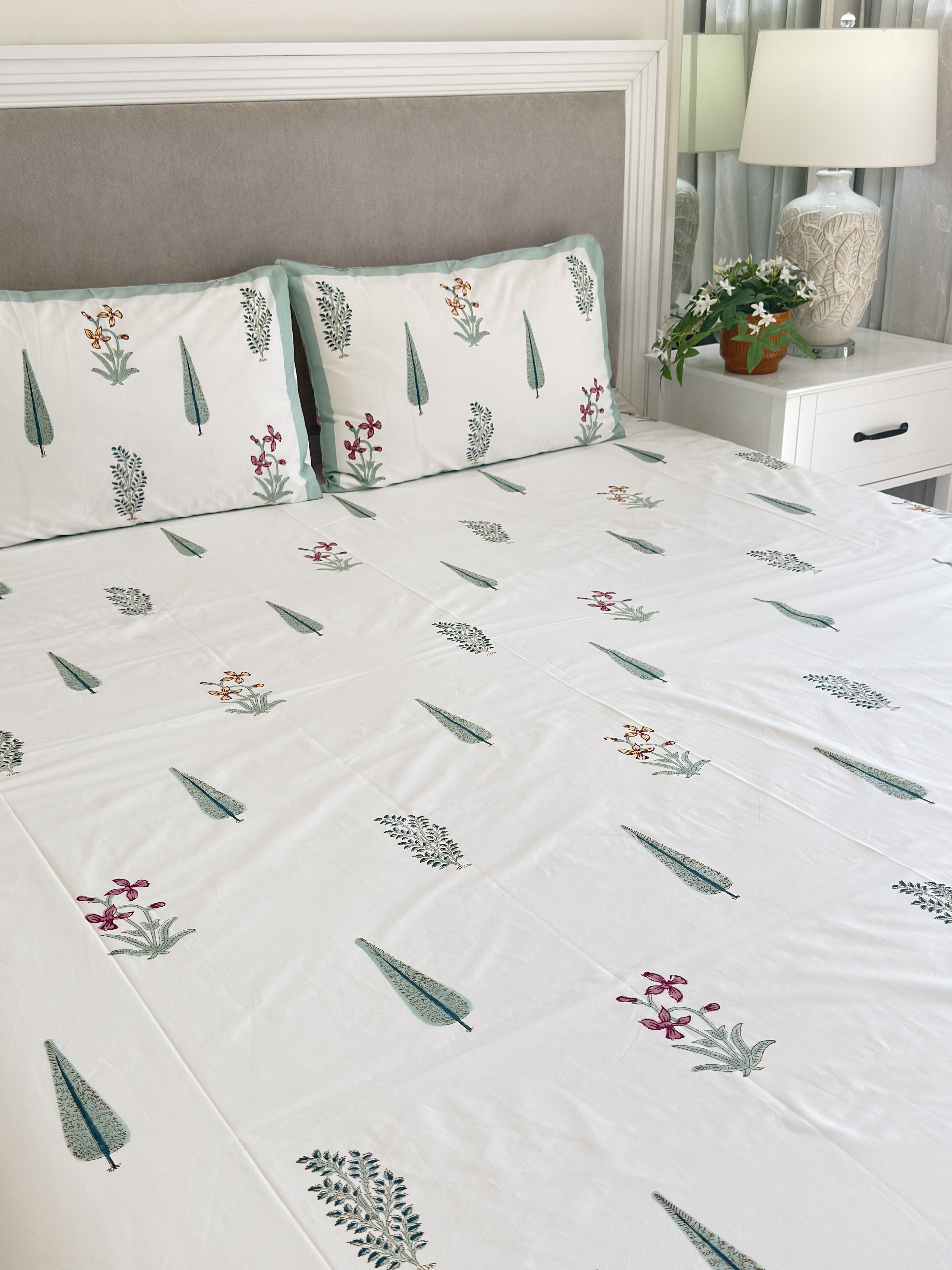 Gulnaar Bedsheet