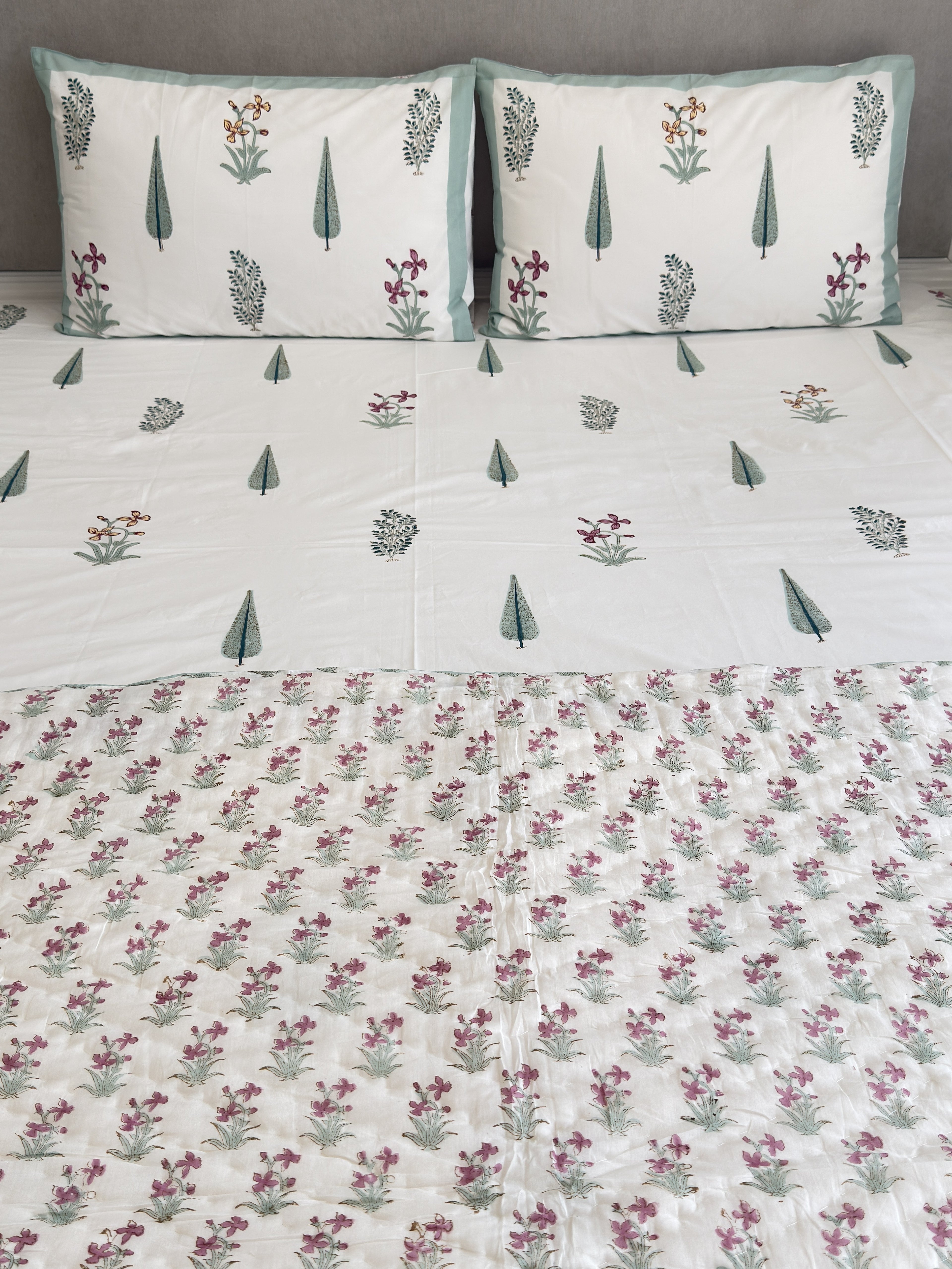 Gulnaar Bedsheet