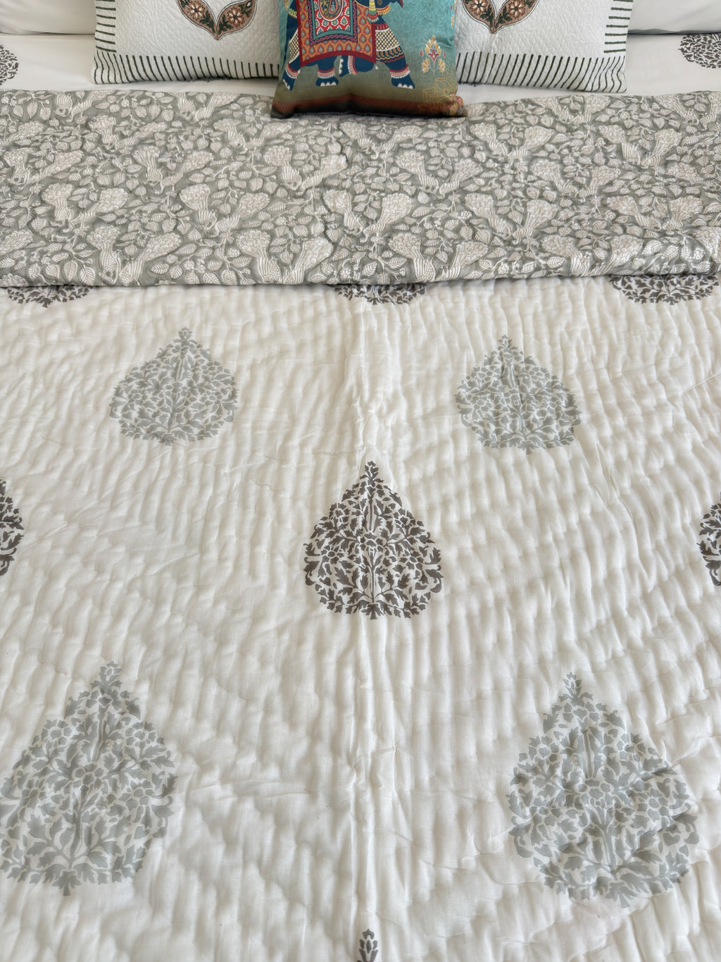 Mayura Muslin Razai
