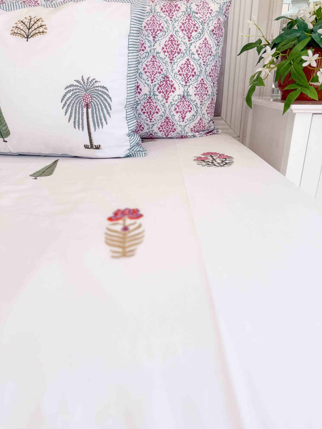 Flora Bedsheet