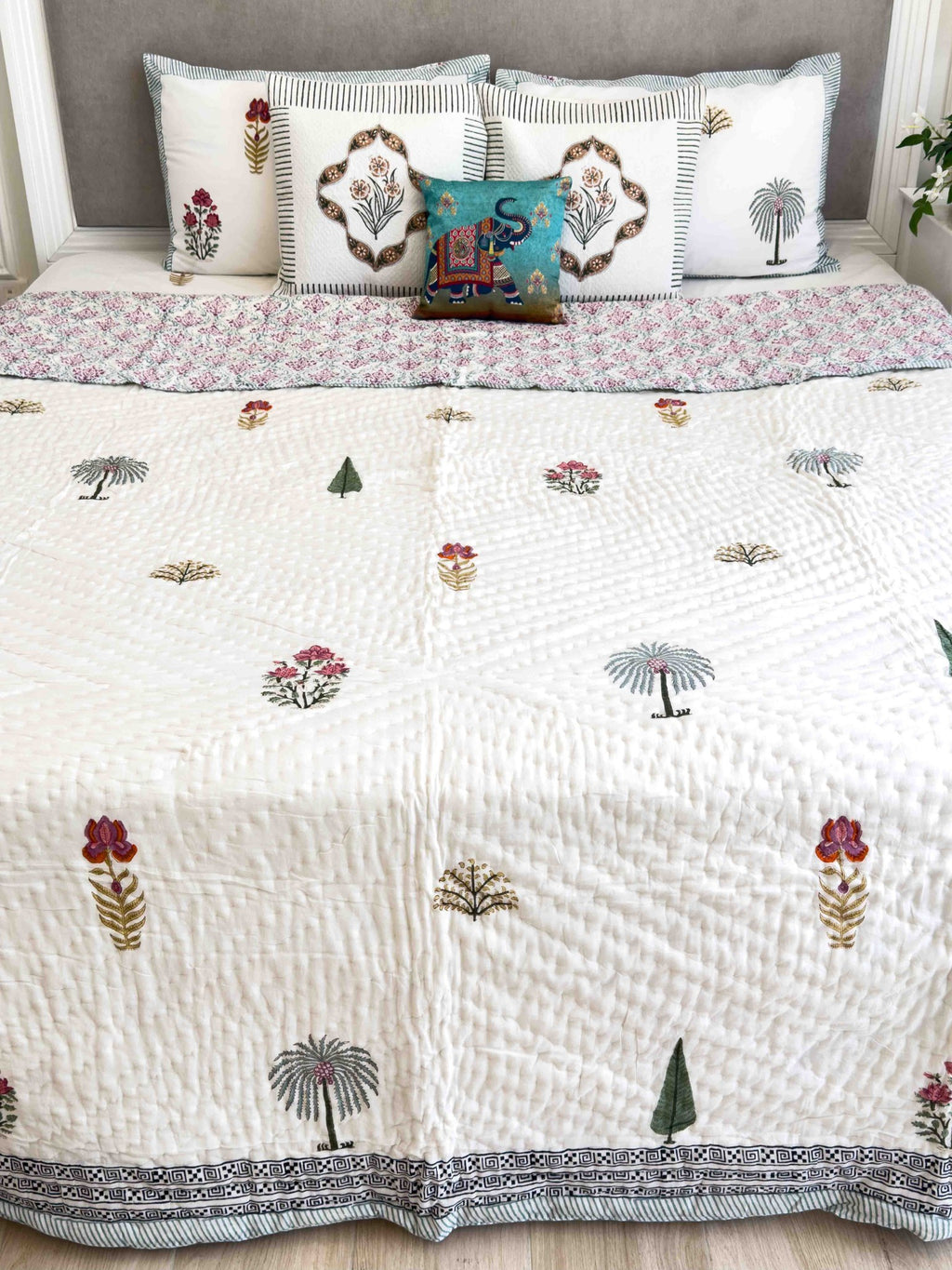 Flora Muslin Razai