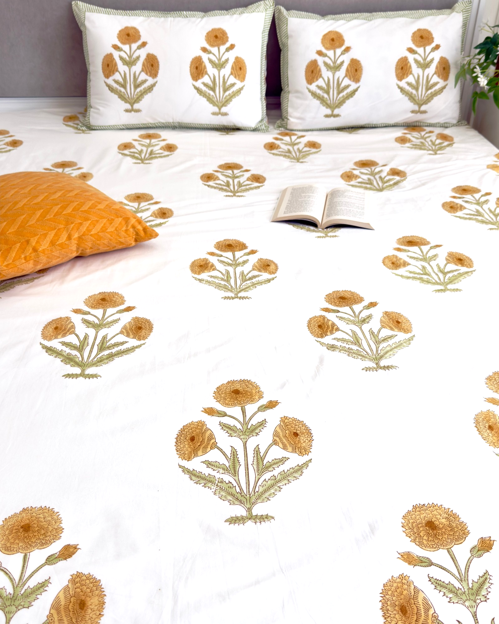 Yellow Flowers Percale Bedsheet